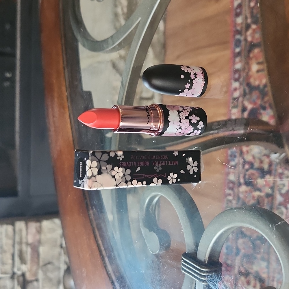 Mac lipstick